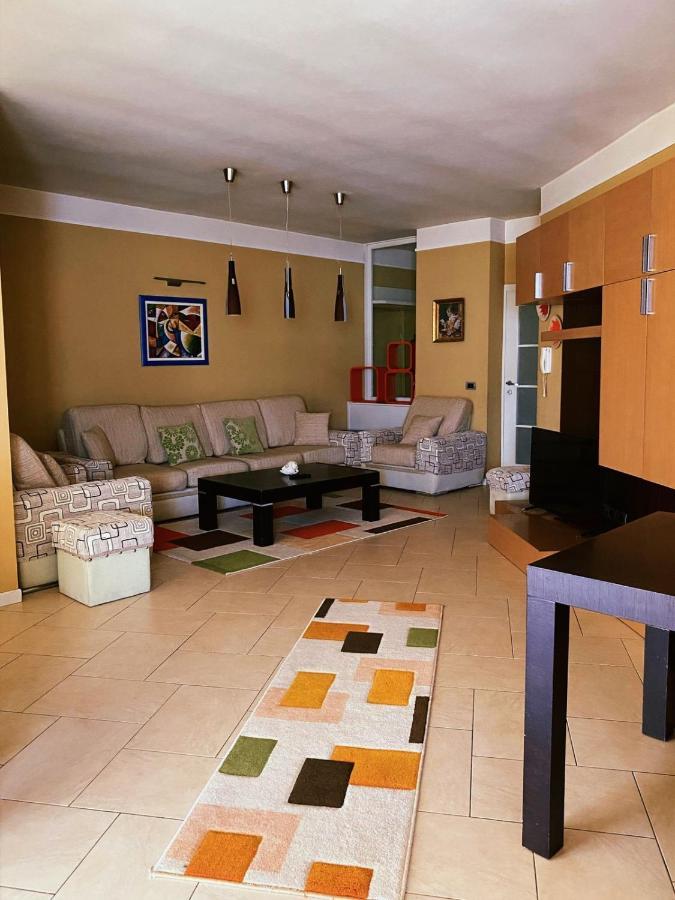 Sunshine Place Elbasan Exterior foto